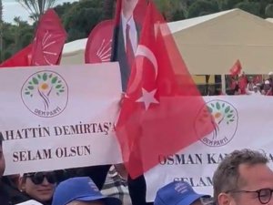 CHP’den Özgür Özel’in katıldığı mitingde açılan DEM Parti pankartlarına ilişkin açıklama
