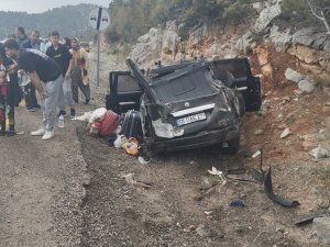 Antalya’da trafik kazası: 5 yaralı