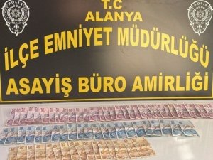 Antalya’da 6 iş yerinden hırsızlık yapan 3 şüpheli yakalandı