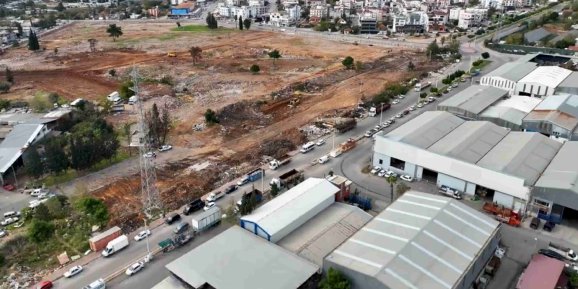 Akdeniz Sanayi Sitesi büyüyor