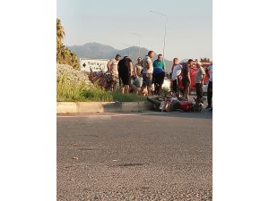 Gazipaşa’da motosiklet sürücüsünün hayatını kask kurtardı