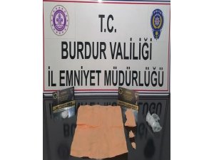 Burdur’da uyuşturucu operasyonu: 2 tutuklama