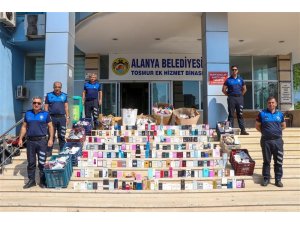 Alanya’da binlerce sahte parfüm imha edildi