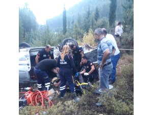 Burdur’da kontrolden çıkan otomobil şarampole devrildi, 1 yaralı