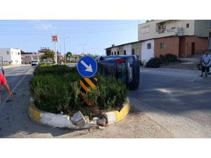 Takla atan otomobilden burnu bile kanamadan çıktı