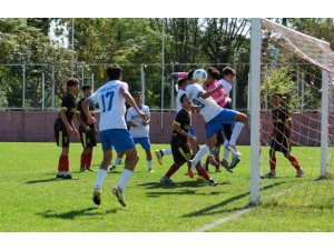 Kemer Belediye U16 Takımı’ndan farklı galibiyet