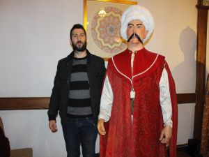 Şehzade Yavuz Selim Osmanoğlu: “Afrin’e Seve Seve Gitmek İsterim”