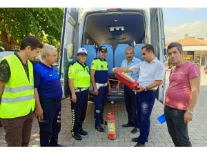 Kemer’de servis araçlarına sıkı denetim