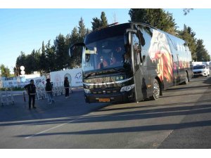 Galatasaray kafilesi Antalya’ya geldi