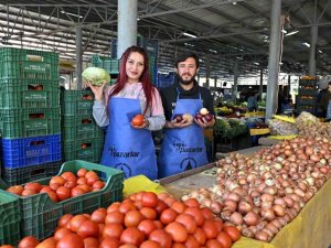 Muratpaşa pazarlarında tek tip önlük uygulaması başlatıldı