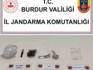 Burdur’da üzerinde uyuşturucu ile yakalandı