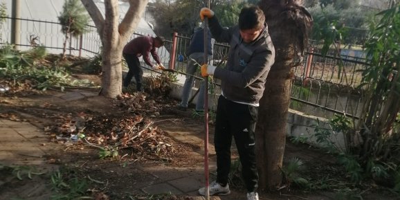 Yurtpınar Yeni Mahalle İlköğretim  Okulu'nda temizlik seferberliği