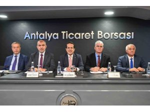 Antalya Ticaret Borsası yılın son meclisini gerçekleştirdi