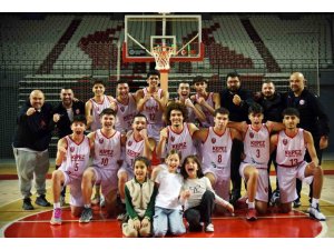 Kepez’in genç basketçileri yarı finalde