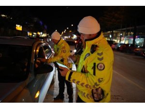 Isparta’da Son 24 Saatte Toplam 233 Araç Ve Sürüsüne İdari Para Cezası, 23 Araca Trafikten Men