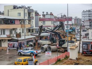 Şelale Mahallesi’nde drenaj hattı yenilendi