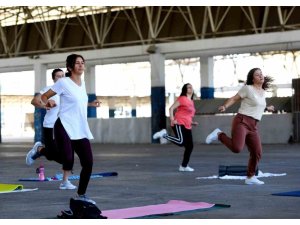 Muratpaşa’da 16 noktada ücretsiz step, zumba ve pilates kursları başlıyor