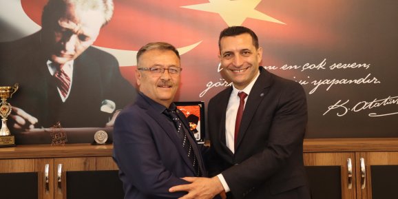 Türk Eğitim Sen'de devir teslim