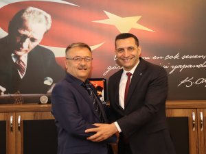 Türk Eğitim Sen'de devir teslim