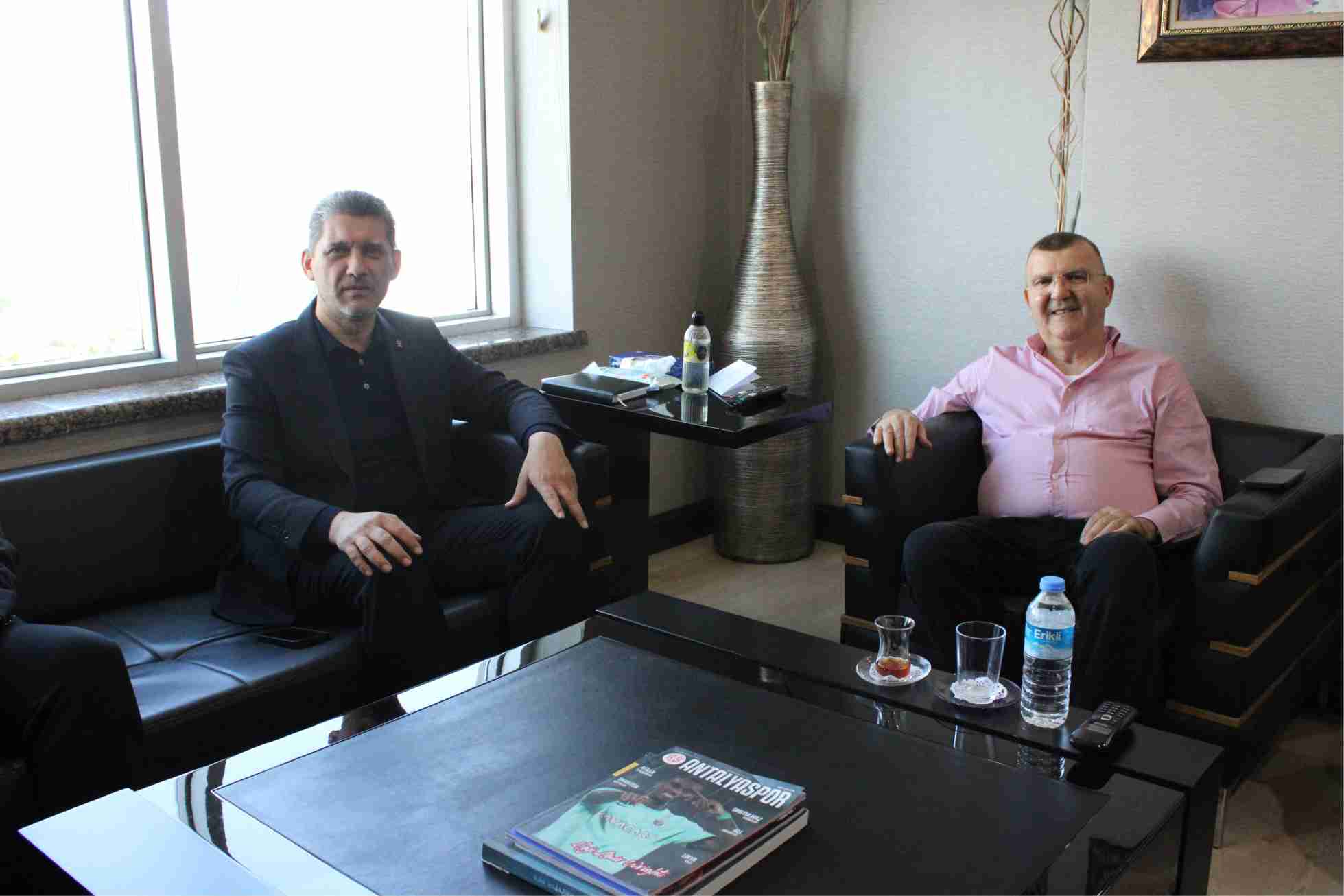 “Kavşak çalışmaları sürüyor, yeni müjdeler yolda”