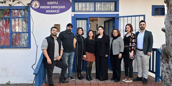 Muratpaşa’da sınava girecek öğrenci velilerine destek