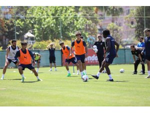 Alanyaspor, Gaziantep FK maçı hazırlıklarına başladı