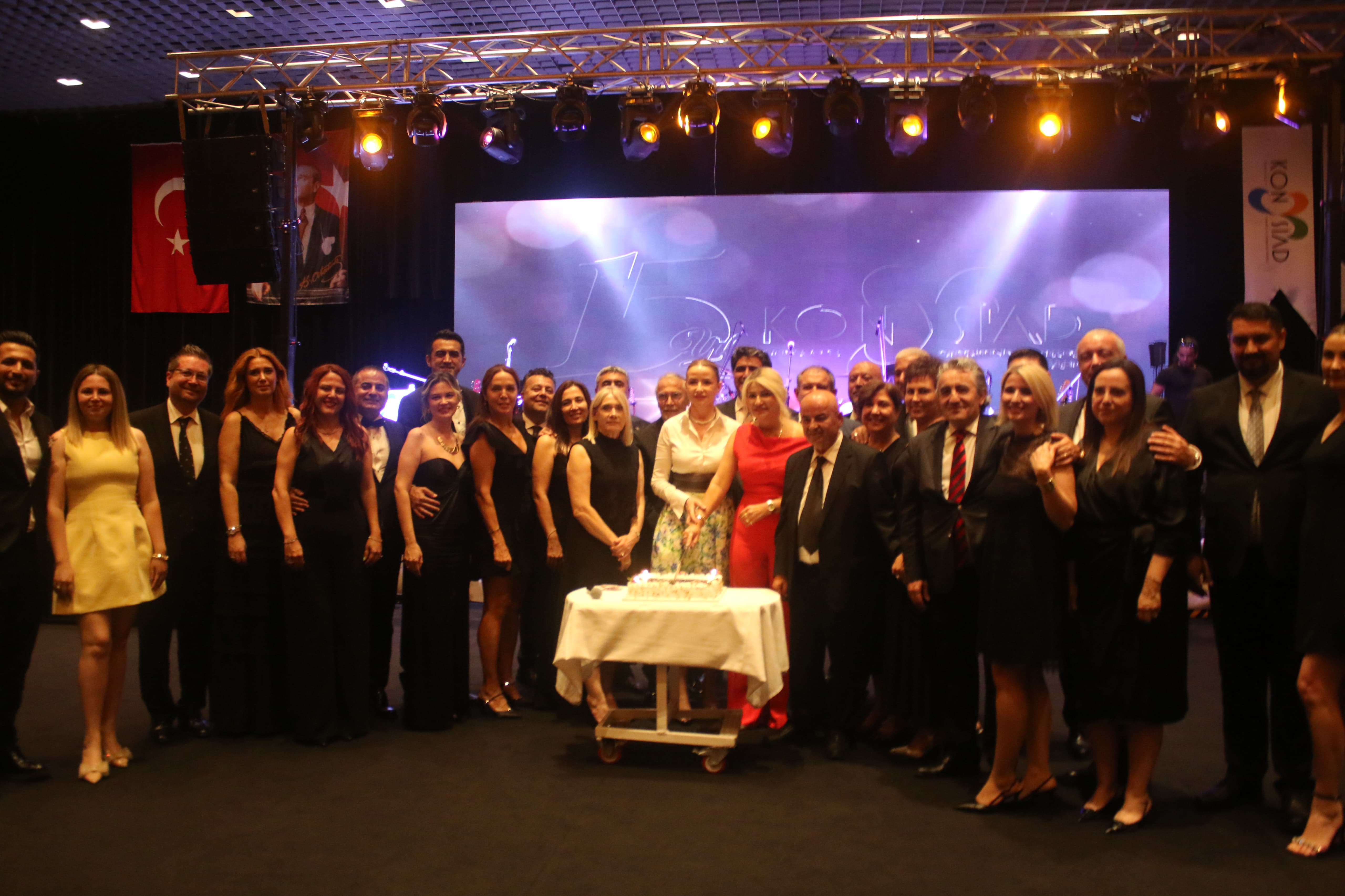 KONYSİAD’dan muhteşem gala