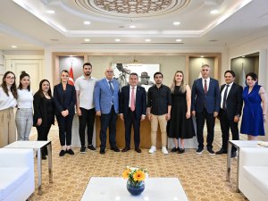 Çameli Belediye Başkanı Cengiz Arslan, Başkan Muhittin Böcek’e teşekkür etti.