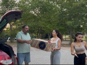 Deprem bölgesindeki çocukların hayal dünyası bu kez oyuncaklara dönüştü.