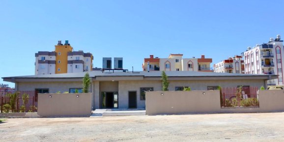 Kepez'de Semt Evleri açılışa hazırlanıyor