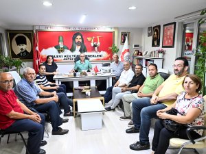 Başkan Uysal, oruç açma yemeğine katıldı