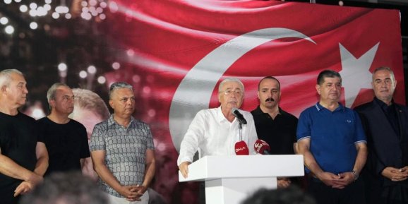 Mitingte Böcek'in mektubu okundu