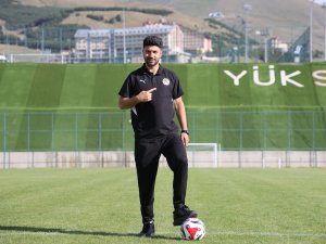 Alanyaspor'a yeni forvet