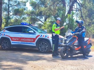 Antalya’da 3 bini aşkın motosiklet denetlendi.