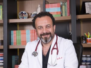 Dr. Ümit Aktaş Uyarıyor: Kansere Giden Yol Sofradan Geçiyor!