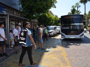 Büyükşehir’den otobüs ve taksilere sıkı denetim