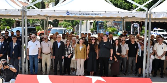 Tonguç, sevenleri tarafından uğurlandı