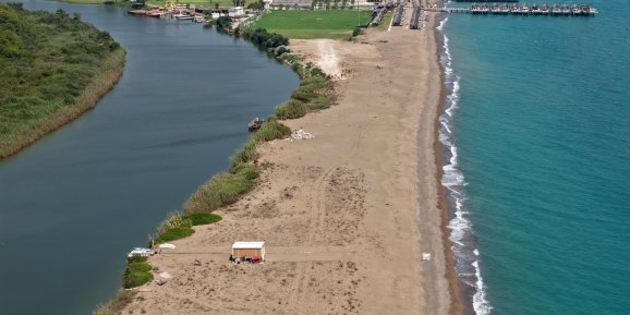 Arkası nehir, önü deniz manzaralı sahilkondu