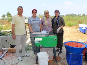 Denizyakalı'ya salça yapma makinesi