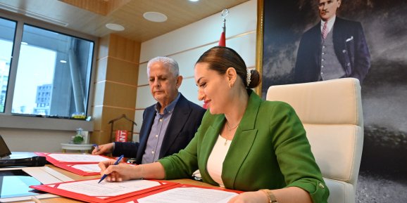 Antalya Büyükşehir Belediyesi denizlerin korunması için çalışıyor.
