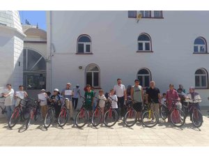 ANAMUR’DA ’40 GÜNLÜK SABAH NAMAZI SEFERBERLİĞİ’ ÖDÜLLERLE TAÇLANDI