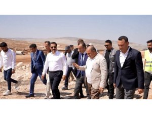 CİLVEGÖZÜ SINIR KAPISI’NA TIR PARKI İNŞA EDİLİYOR