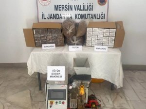 MERSİN’DE MAKARON KAÇAKÇILIĞI YAPAN 2 ŞÜPHELİ YAKALANDI
