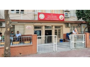 TARTIŞTIĞI KİŞİ TARAFINDAN SOKAK ORTASINDA ÖLDÜRÜLDÜ