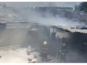 KAHRAMANMARAŞ’TA İŞ YERİ YANGINI