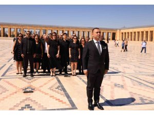 ADANA ÖZEL ERAL OKULLARI ANITKABİR’DE