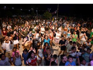 MERSİN’DE YAZIN SON GÜNLERİ KONSERLERLE ŞENLENDİ