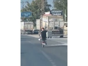 MOTOSİKLETLİNİN 5 SANİYELİK ŞOVU 21 BİN TL’YE PATLADI