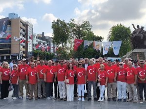 İYİ Parti Antalya İl Teşkilatı’ndan Zafer Bayramı’nda Atatürk vurgusu