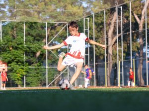 FUTBOL AKADEMİSİ KIŞ DÖNEMİ KAYITLARI BAŞLIYOR